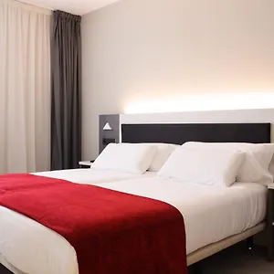New Bilbao Airport 3*, Derio Espanha