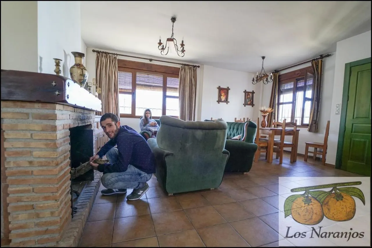 Guest house Hostal Y Apartamento Rural Los Naranjos Melegis